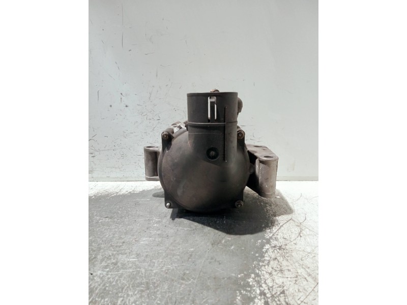 Recambio de alternador para jaguar x-type referencia OEM IAM 12049460130N  