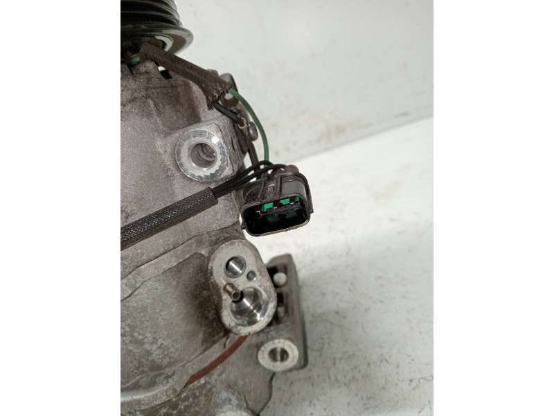Recambio de compresor aire acondicionado para kia rio (yb) referencia OEM IAM 1E39E17100  