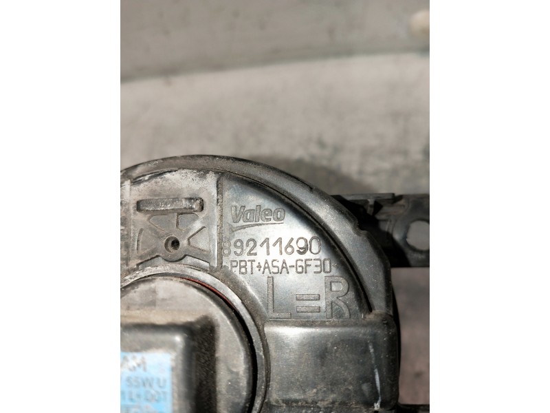 Recambio de faro antiniebla derecho para citroen c4 picasso referencia OEM IAM 89211690  