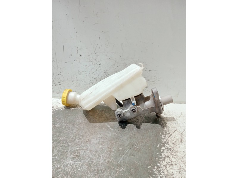 Recambio de bomba freno para citroen c4 cactus referencia OEM IAM 32069745  