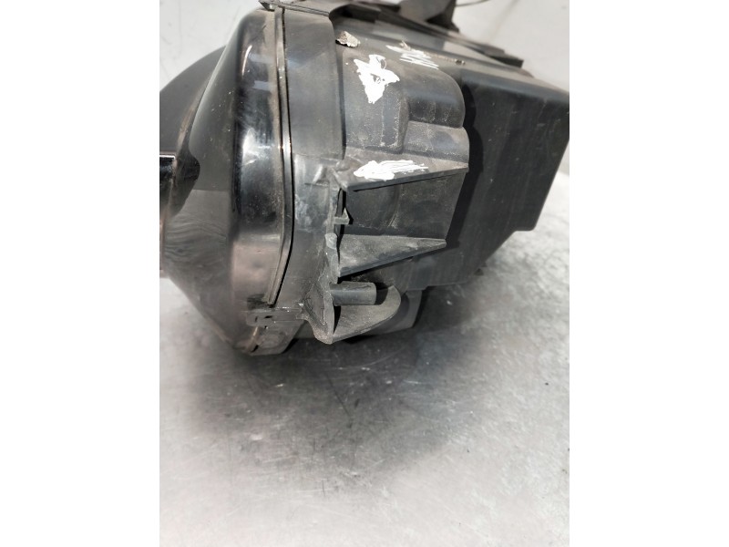 Recambio de faro derecho para citroen c4 picasso referencia OEM IAM 967597480  PATILLA ROTA