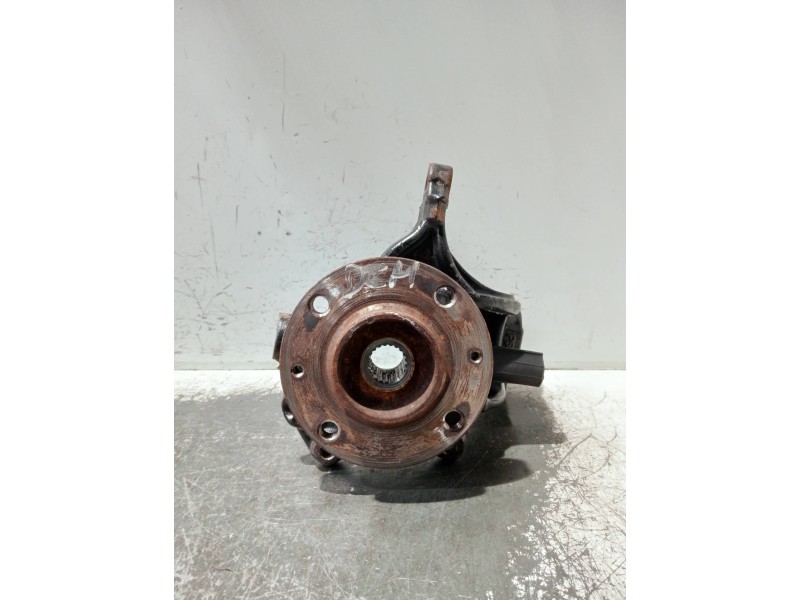 Recambio de mangueta delantera derecha para citroen c4 cactus referencia OEM IAM   