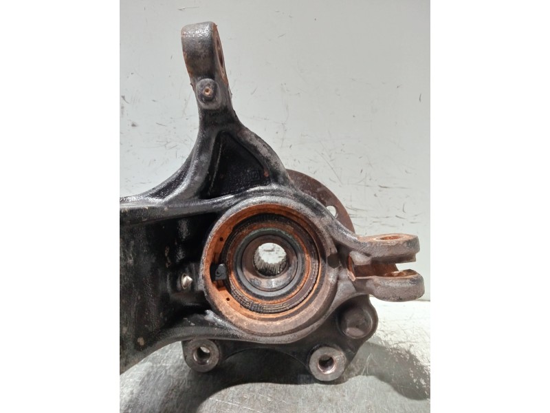 Recambio de mangueta delantera derecha para citroen c4 cactus referencia OEM IAM   