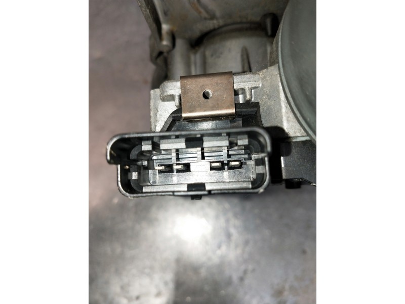 Recambio de motor limpia delantero para citroen c4 picasso referencia OEM IAM 9811384680  DERECHO