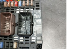 Recambio de caja reles / fusibles para citroen c4 picasso referencia OEM IAM 9810296180 63306676  2