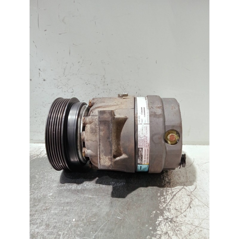 Recambio de compresor aire acondicionado para renault megane i fase 2 berlina (ba0) referencia OEM IAM 7700103536 1135289 