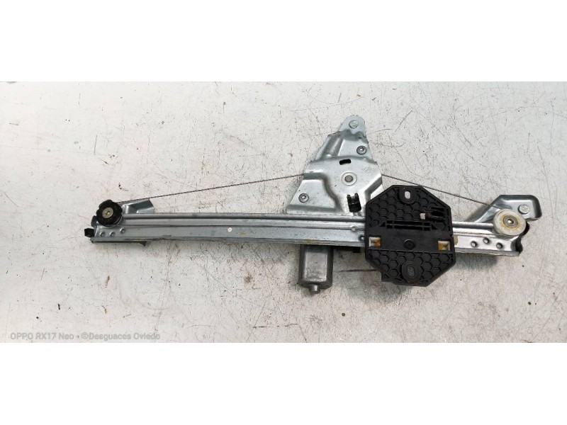 Recambio de elevalunas trasero derecho para dacia sandero comfort referencia OEM IAM 827206057R  