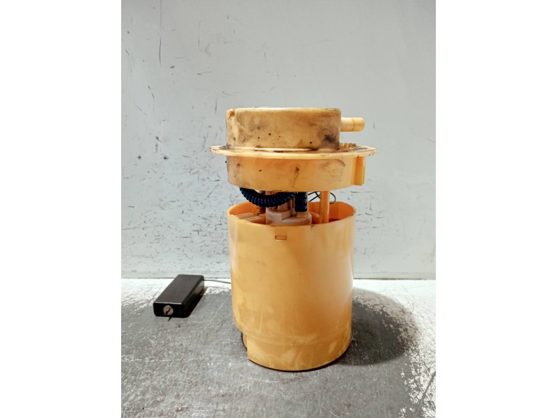 Recambio de bomba combustible para citroen xsara berlina referencia OEM IAM 9639913680 228222126 