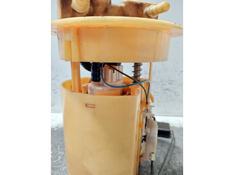 Recambio de bomba combustible para citroen xsara berlina referencia OEM IAM 9639913680 228222126 