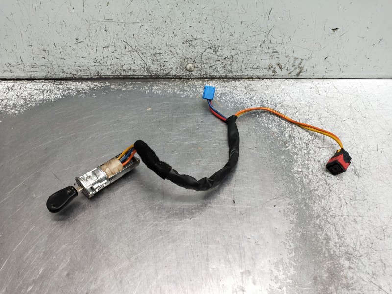 Recambio de conmutador de arranque para citroen xsara berlina referencia OEM IAM   