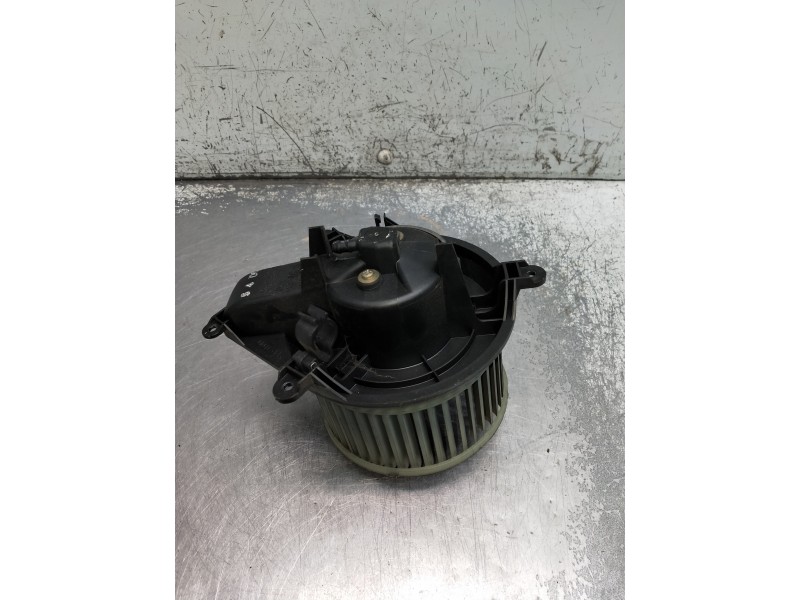 Recambio de motor calefaccion para citroen xsara berlina referencia OEM IAM 210681233F 740471233F 
