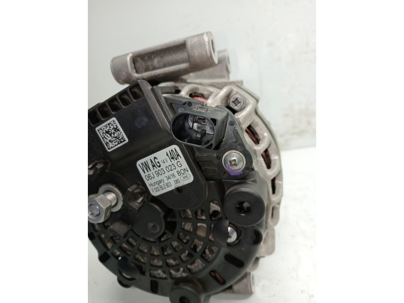Recambio de alternador para volkswagen golf vii lim. 2.0 tsi referencia OEM IAM 06J903023G  