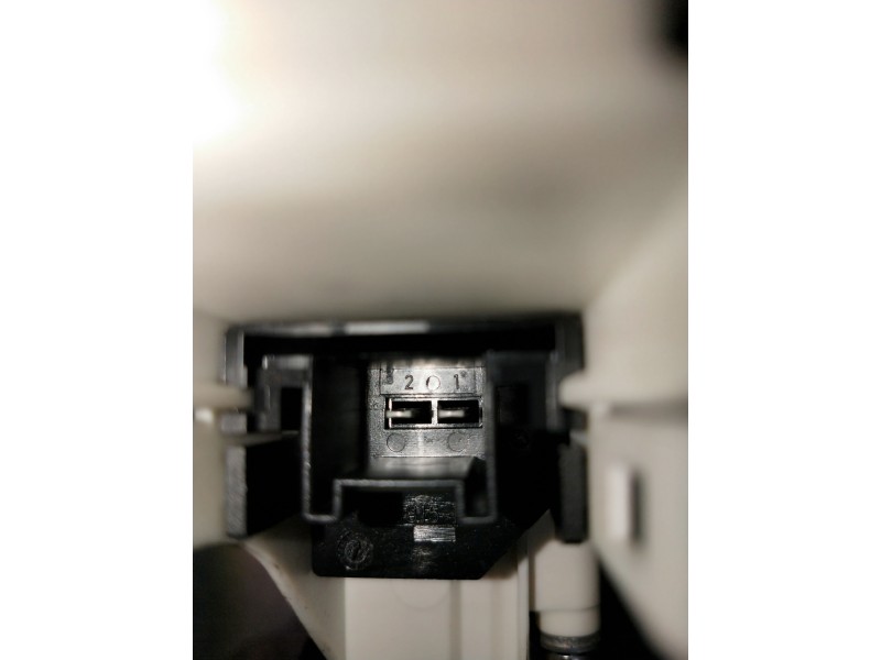 Recambio de elevalunas delantero derecho para audi a4 avant (8k5) (2008) referencia OEM IAM 8K0837462D  5P