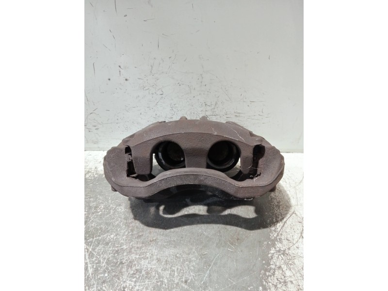 Recambio de pinza freno delantera derecha para renault master kasten referencia OEM IAM 410009668R A51007 