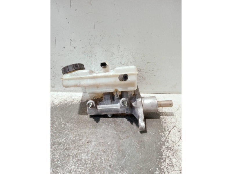 Recambio de bomba freno para renault master kasten referencia OEM IAM 03350890481  