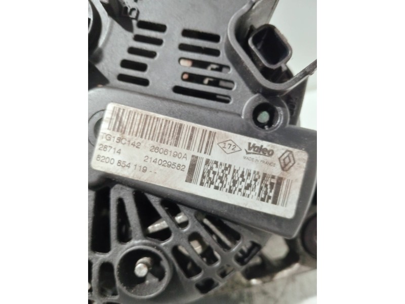 Recambio de alternador para renault master kasten referencia OEM IAM 8200854119 2606190A TG15C142