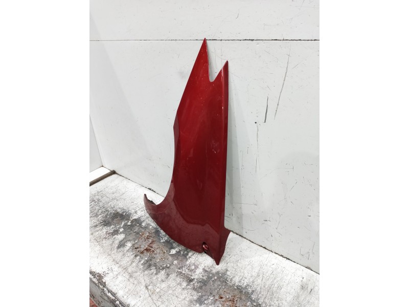 Recambio de aleta delantera izquierda para renault laguna iii 2.0 dci referencia OEM IAM   