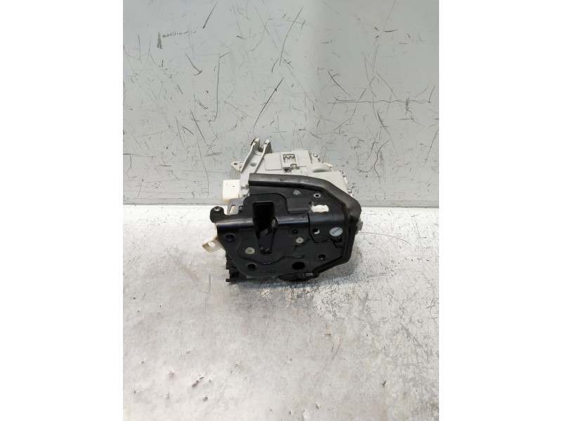 Recambio de motor cierre centralizado delantero derecho para audi a4 avant (8k5) (2008) referencia OEM IAM   5P