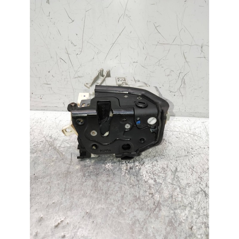Recambio de motor cierre centralizado trasero derecho para audi a4 avant (8k5) (2008) referencia OEM IAM 8K0839016C  5P