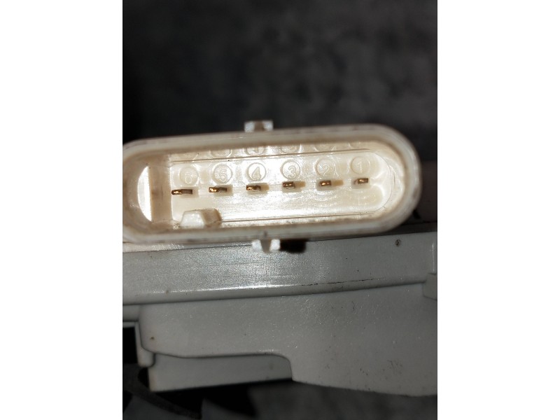 Recambio de motor cierre centralizado trasero derecho para audi a4 avant (8k5) (2008) referencia OEM IAM 8K0839016C  5P