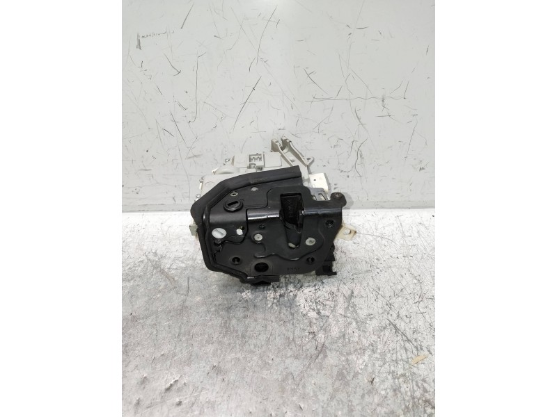 Recambio de motor cierre centralizado trasero izquierdo para audi a4 avant (8k5) (2008) referencia OEM IAM 8K0839015C  5P