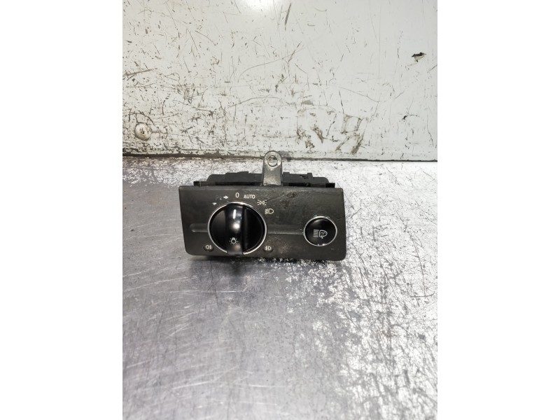 Recambio de mando luces para mercedes clase e (w211) berlina referencia OEM IAM 04056000  INTERRUPTOR