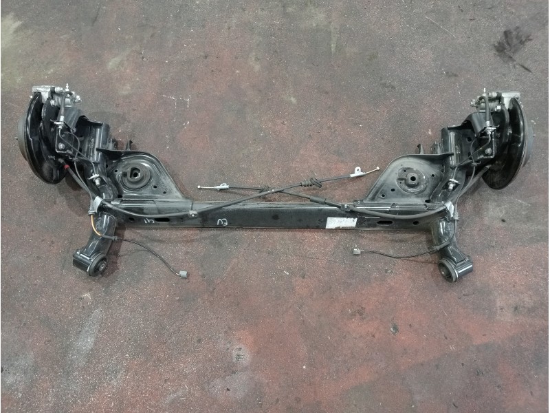 Recambio de puente trasero para nissan leaf referencia OEM IAM   