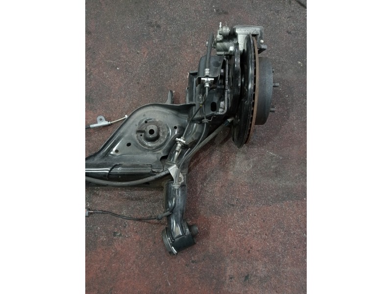 Recambio de puente trasero para nissan leaf referencia OEM IAM   