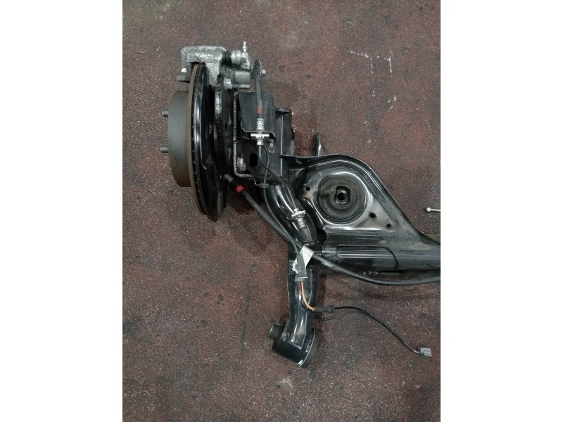Recambio de puente trasero para nissan leaf referencia OEM IAM   