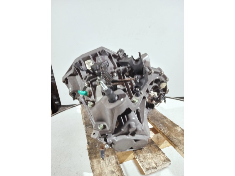 Recambio de caja cambios para nissan qashqai (j11) referencia OEM IAM TL4126 B133943 6V