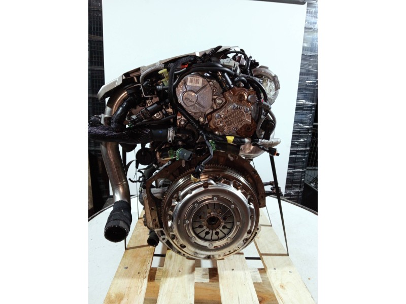 Recambio de motor completo para renault laguna iii 2.0 dci referencia OEM IAM M9RG742 C036628 BOSCH