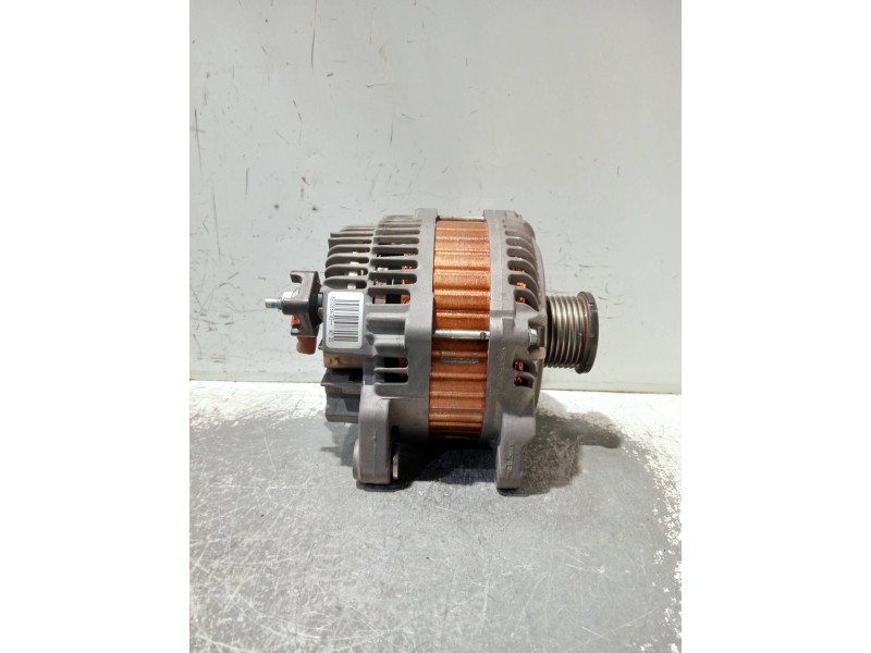 Recambio de alternador para renault laguna iii 2.0 dci referencia OEM IAM 8200654785 A004TJ0282 