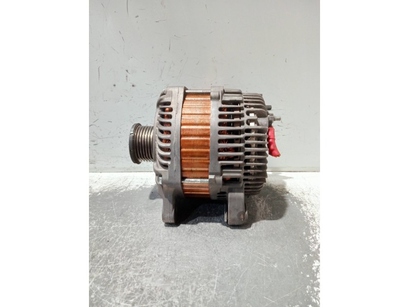 Recambio de alternador para renault laguna iii 2.0 dci referencia OEM IAM 8200654785 A004TJ0282 