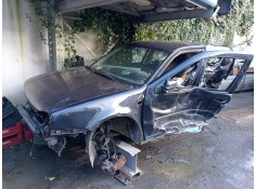 volkswagen golf iv berlina (1j1) del año 2002