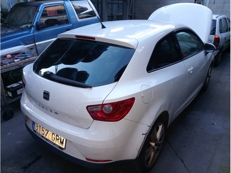 seat ibiza (6j5) del año 2009