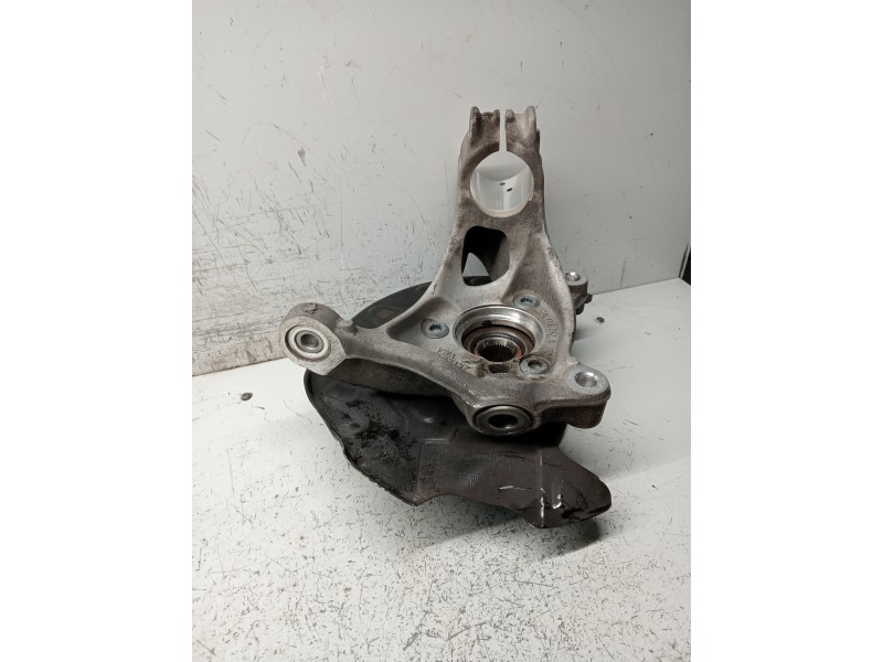 Recambio de mangueta delantera izquierda para volkswagen golf vii lim. 2.0 tsi referencia OEM IAM 5Q0407257A  