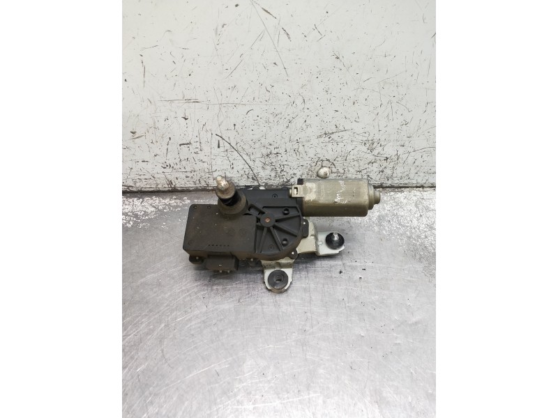Recambio de motor limpia trasero para chevrolet captiva referencia OEM IAM 96627058  