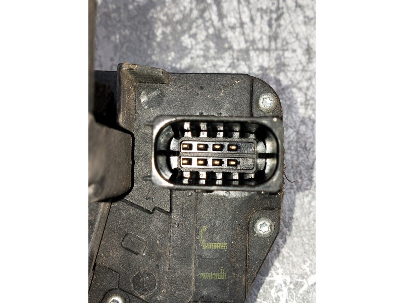 Recambio de motor cierre centralizado delantero izquierdo para chevrolet captiva referencia OEM IAM   5P