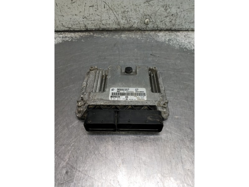 Recambio de centralita motor uce para chevrolet captiva referencia OEM IAM 0281015176 96892357 