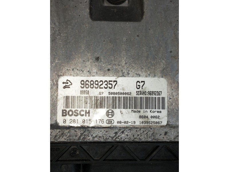 Recambio de centralita motor uce para chevrolet captiva referencia OEM IAM 0281015176 96892357 