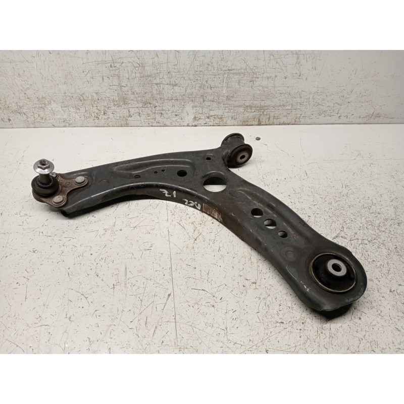Recambio de brazo suspension inferior delantero izquierdo para volkswagen golf vii lim. 2.0 tsi referencia OEM IAM 5Q0407151J  