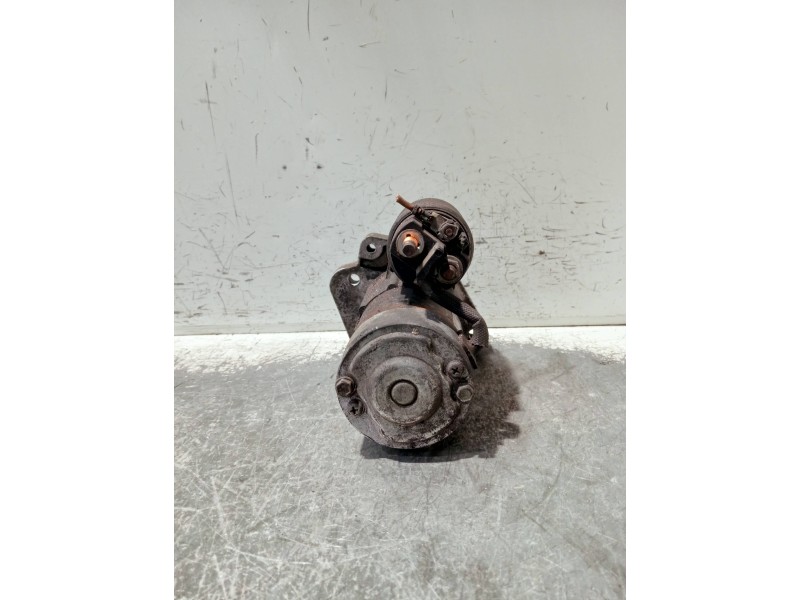 Recambio de motor arranque para renault scenic ii referencia OEM IAM 8200584675 M000T87881 