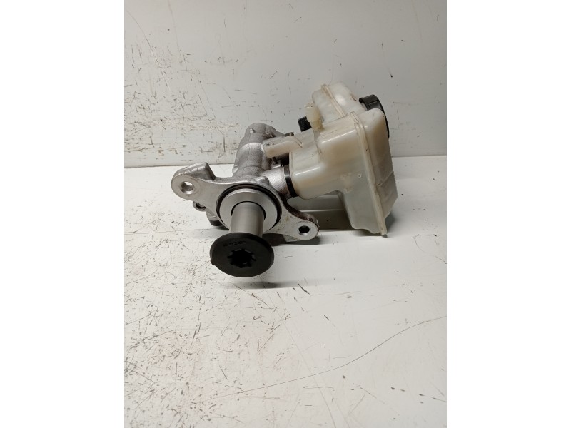 Recambio de bomba freno para volkswagen golf vii lim. 2.0 tsi referencia OEM IAM 5Q1611301C 32668423 