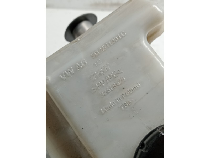 Recambio de bomba freno para volkswagen golf vii lim. 2.0 tsi referencia OEM IAM 5Q1611301C 32668423 