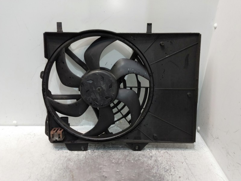 Recambio de electroventilador para citroen c3 picasso referencia OEM IAM   