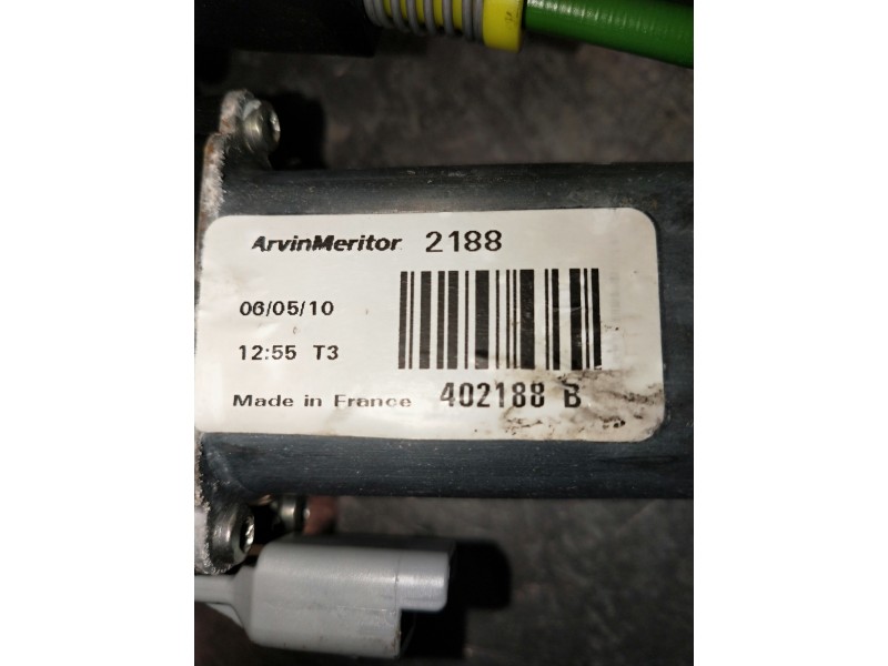 Recambio de elevalunas delantero derecho para citroen c3 picasso referencia OEM IAM 402188B  5P