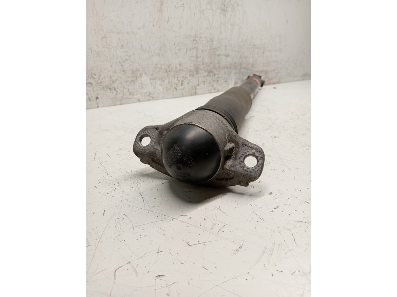 Recambio de amortiguador trasero derecho para volkswagen golf vii lim. 2.0 tsi referencia OEM IAM   