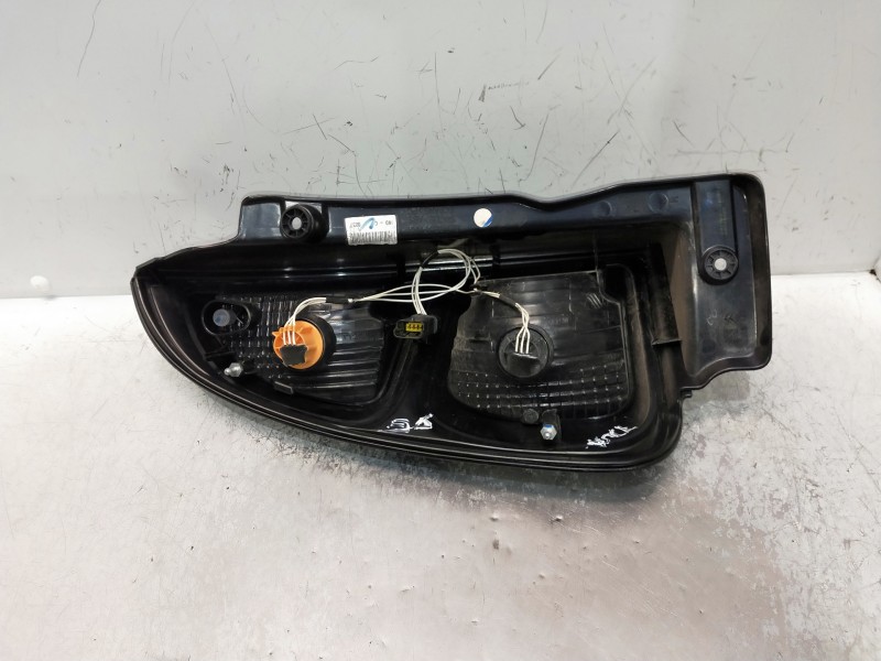 Recambio de piloto trasero derecho para citroen c3 picasso referencia OEM IAM 961749180  