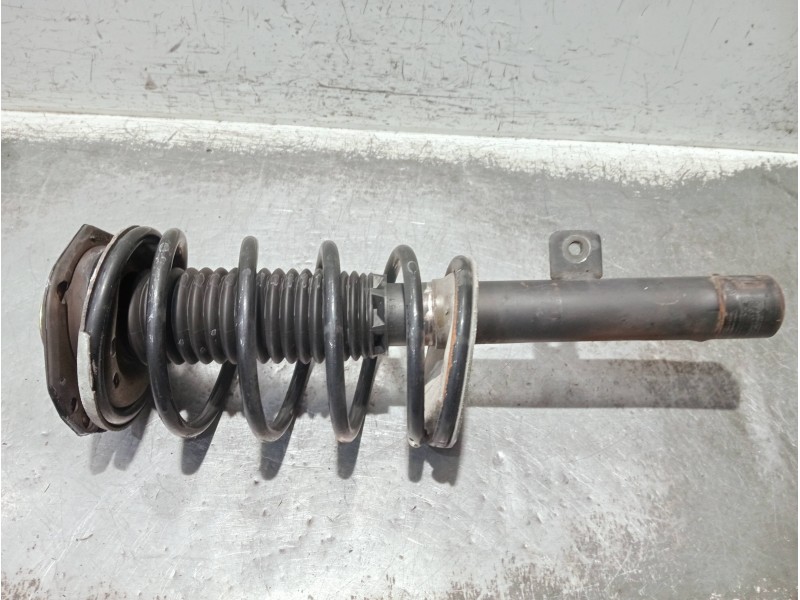 Recambio de amortiguador delantero derecho para citroen xsara picasso referencia OEM IAM   