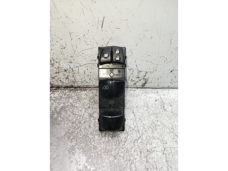 Recambio de mando elevalunas delantero izquierdo para nissan qashqai (j11) referencia OEM IAM   5P